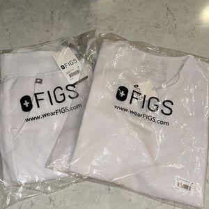 White Fig scrubs, jogger pants with light grey drawstrings , v neck. Set only